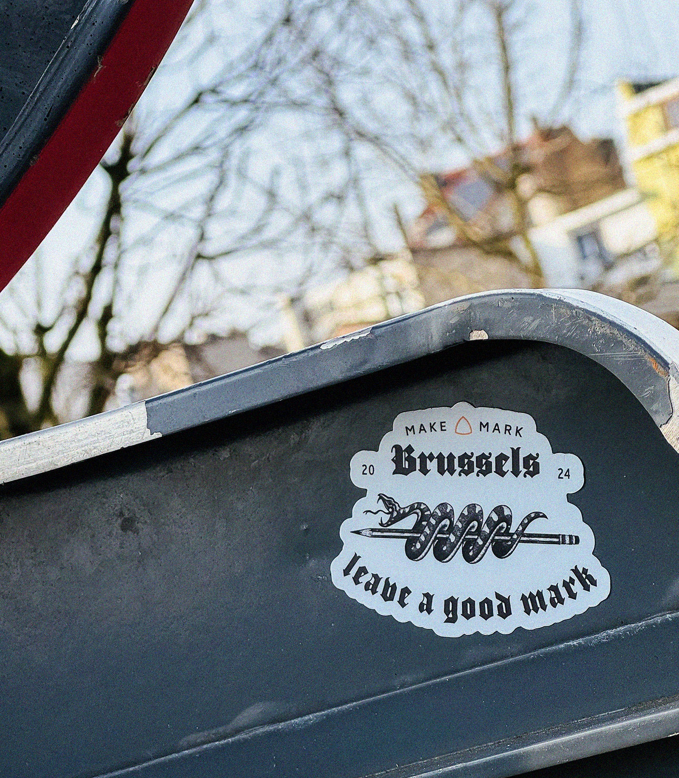 250813_sbwh_makeamark_sticker_1380x1580